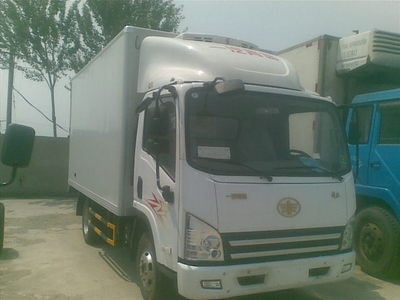 沈陽(yáng)排半解放冷藏車(chē)3.8米公告廠家銷(xiāo)售